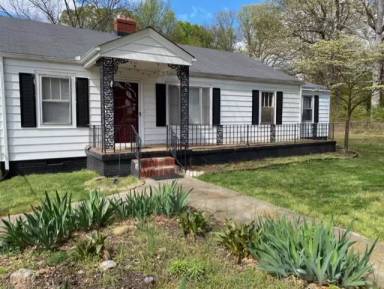 Main picture of 405 Welcome Ave