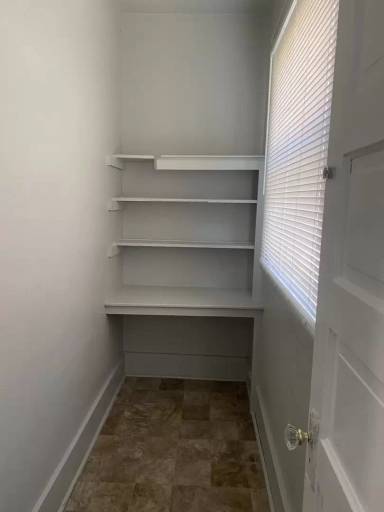 Main picture of 1700 SW Fillmore St
