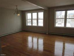 Main picture of 5 Saybrook St