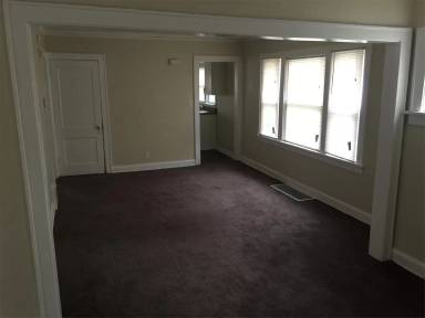 Main picture of 5414 Brooklyn Ave