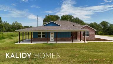Main picture of 1660 Salma Rd