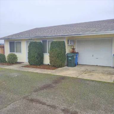 Main picture of 112 Sunny Ln