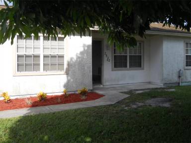 Main picture of 2252 SE Berkshire Blvd