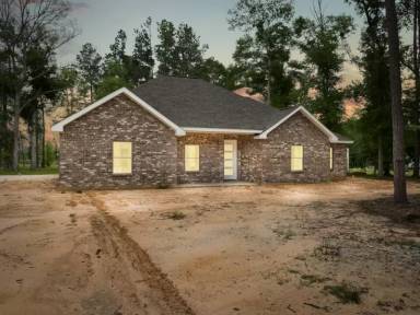 Main picture of 1611 Hickman Rd