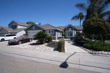 Main picture of 434 Meyenberg Ave