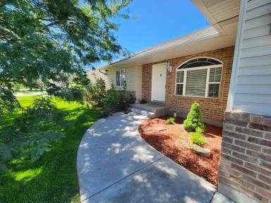 Main picture of 232 Robison Dr
