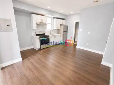 Main picture of 61 16th Ave