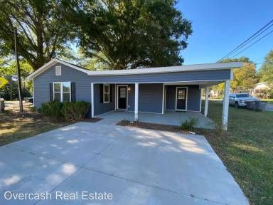 Main picture of 900 McKnight St