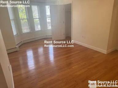 Main picture of 1094 Cambridge St