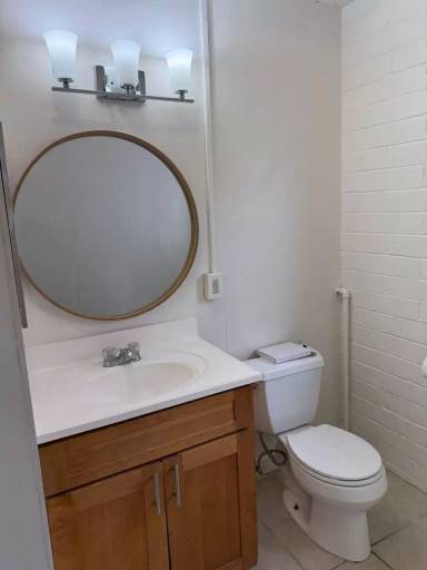 Main picture of 1571 Thurston Ave