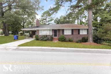 Main picture of 5030 Kilbourne Rd