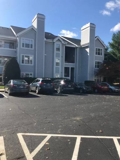 Main picture of 606 Moonglow Rd