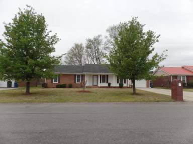 Main picture of 7812 Loxley Dr