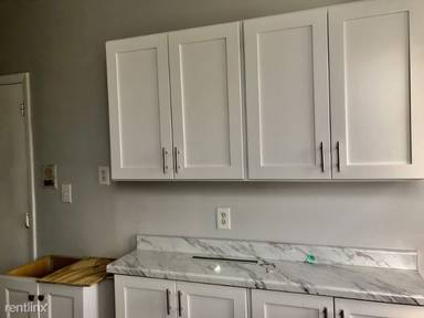 Main picture of 91 E 25th St