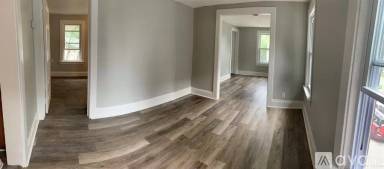 Main picture of 108 Madison St