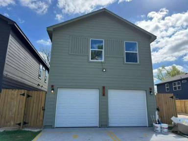 Main picture of 9320 Firnat St