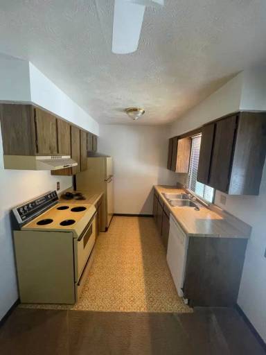 Main picture of 2137 S 42nd St