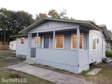 Main picture of 353 Pearlwood St