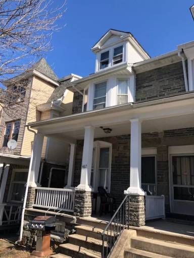 Main picture of 467 Montclair Ave