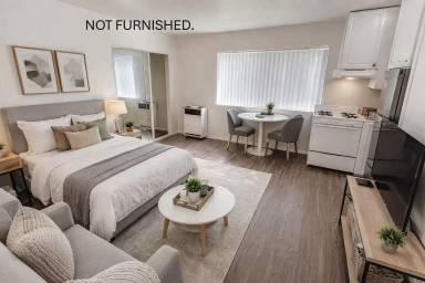 Main picture of 1750 S Longwood Ave