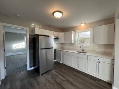 Main picture of 1348 5th Ave SE