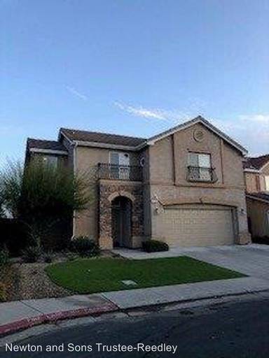 Main picture of 2570 Sarah Ave