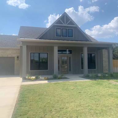Main picture of 1356 Morgans Point Rd