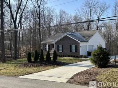 Main picture of 5440 E Earl Young Rd