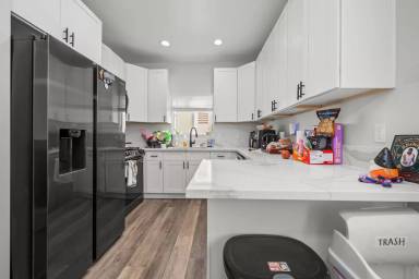 Main picture of 5229 E Falls View Dr