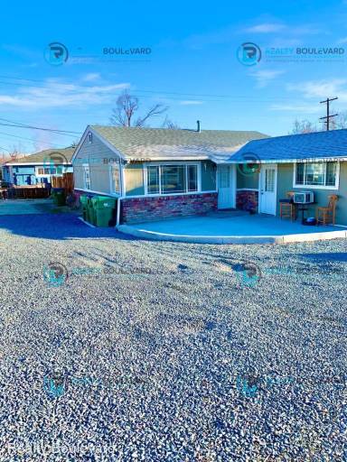 Main picture of 760 Balzar Cir