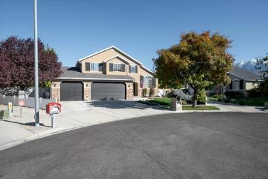 Main picture of 1235 N 3020 W