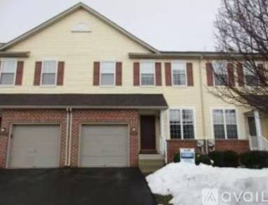 Main picture of 7676 Cross Creek Cir