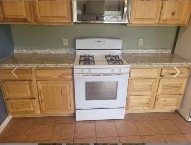 Main picture of 449 W Railroad Ave