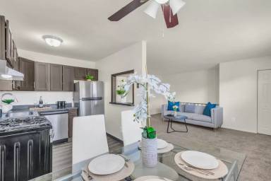Main picture of Laurelton Village Apartments