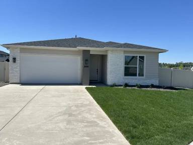 Main picture of 2699 N Lithodora Ave