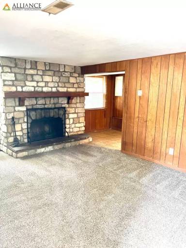 Main picture of 1411 Claflin Cir