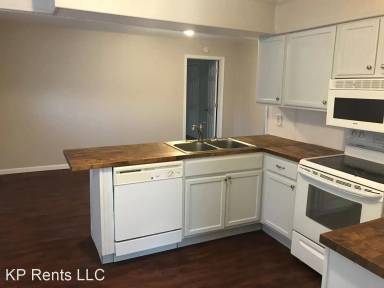 Main picture of 2035 Hicks Dr