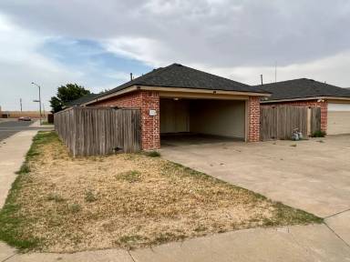 Main picture of 3115 109th St