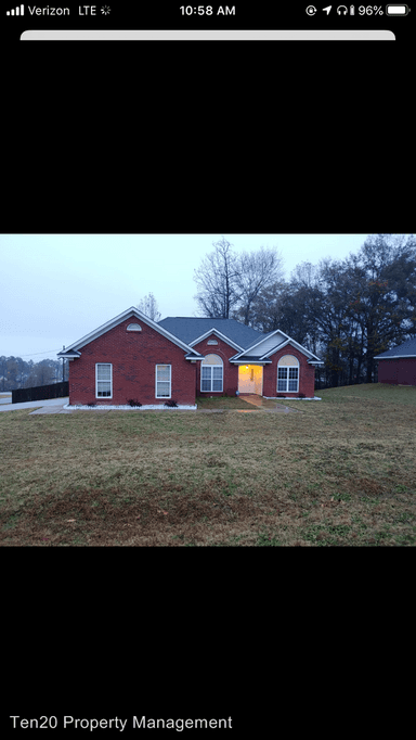 Main picture of 16 Redwood Dr