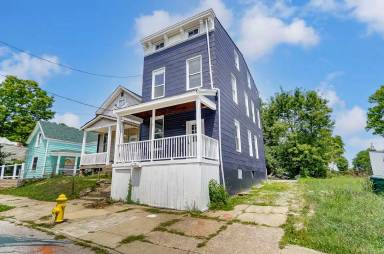 Main picture of 1852 Knox St