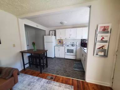 Main picture of 1431 Nash Rd NW