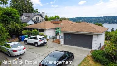 Main picture of 11330 Sand Point Way NE