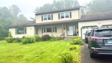 Main picture of 18 Lagana Ln