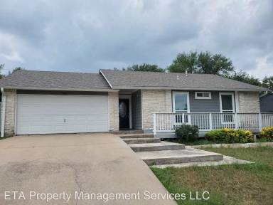 Main picture of 900 Powderhorn Dr