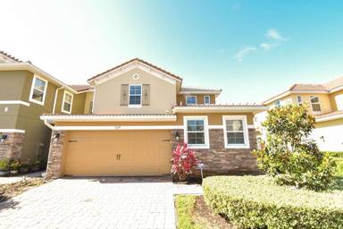 Main picture of 5629 Siracusa Ln