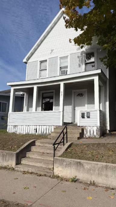Main picture of 921 Vine ST