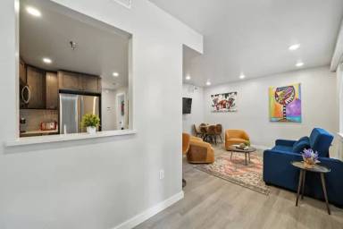 Main picture of 1302 Porter St