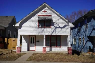Main picture of 3105 Felix St
