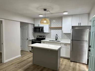 Main picture of 54 Maluniu Ave