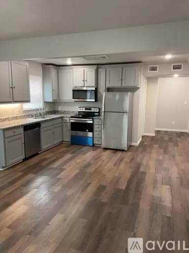 Main picture of 1813 Franklin Ave